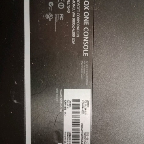 Xbox One 500GB used with one controller and GTA5