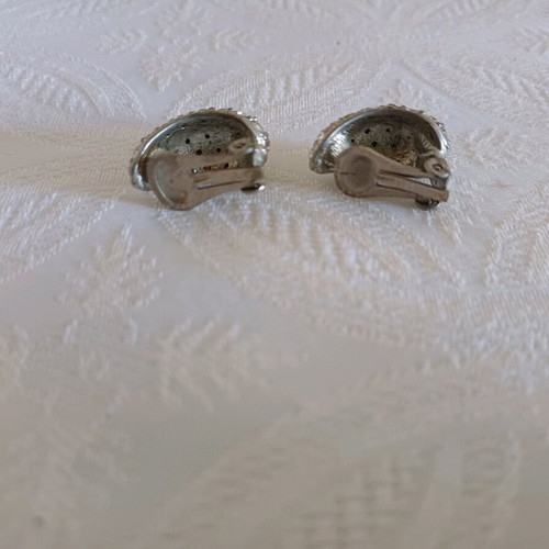 Vintage earrings with rhinestones like new