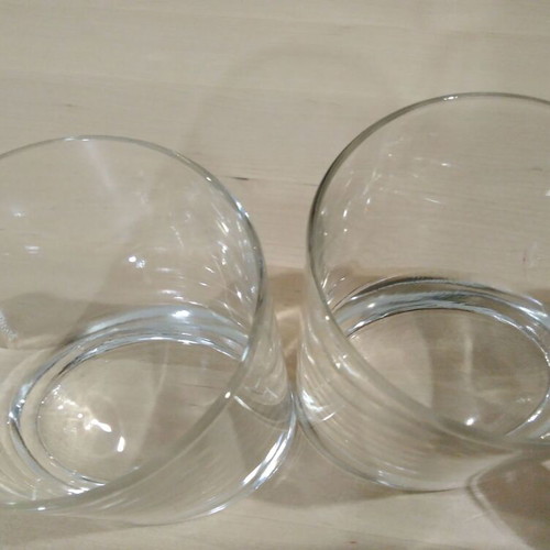 Whiskey Glasses set of 8 like new, collectible