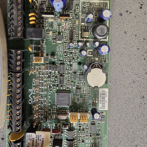 Paradox Digiplex Evo 48 alarm system used, fully functional