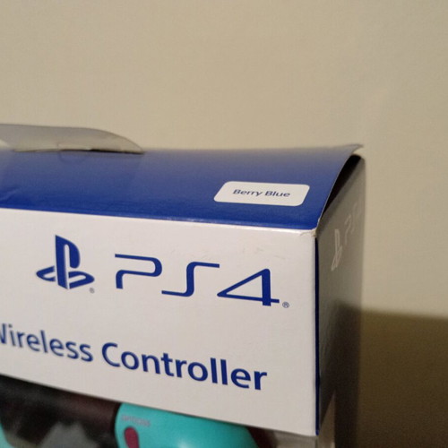 Sony Dualshock 4 Berry Blue Wireless Controller new