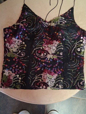 Estel Collection top like new, black base with multicolor designs, size L