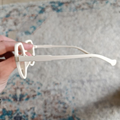 Women's sunglasses beige like new