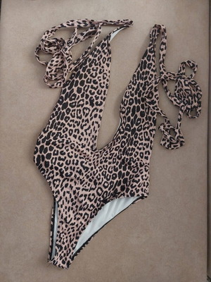 Shein One-Piece Swimsuit New With Pattern, Size M
