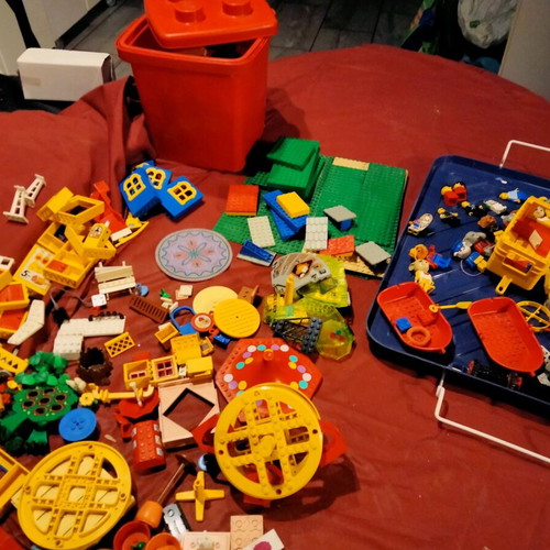 LEGO Fabuland & Vintage Collection used with original storage bucket