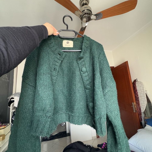 Karavan short cardigan like new, green with puffed sleeves