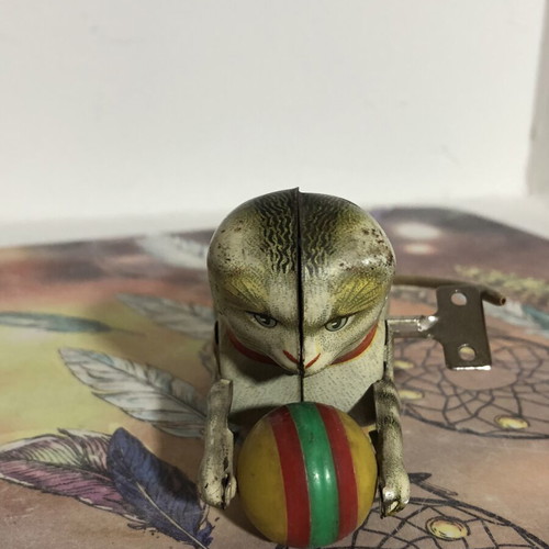 Vintage Original Clockwork Kohler Cat with Ball Tin Plate Toy