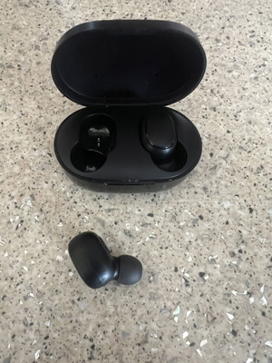 Xiaomi Mi True Wireless Earbuds Basic 2 Bluetooth Handsfree like new, black