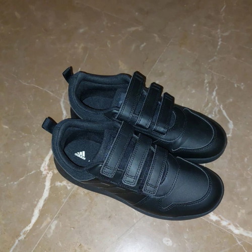 Adidas Kids' Athletic Shoes Size 38 Black New