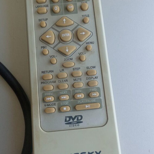 Bluesky DV855 DVD Player like new with remote and scart cable
