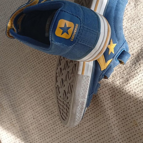 Converse παιδικά αθλητικά μεταχειρισμένα, μέγεθος 37, μπλε και κίτρινα