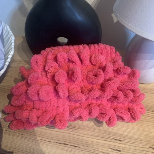 Puffy toiletry bag in fuchsia summer color new