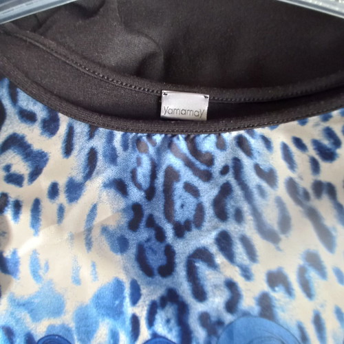 Yamamay dress L used with blue white and black print