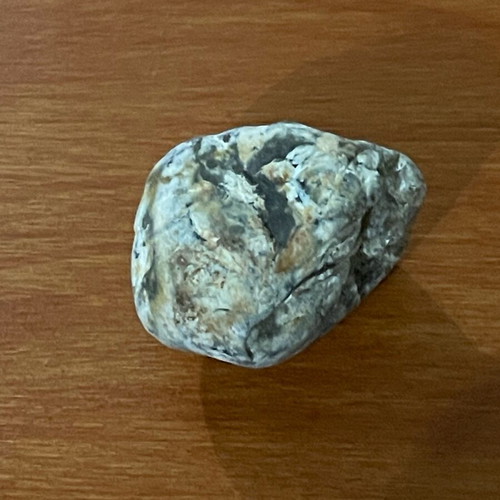 Natural jasper–quartz stone new with shine