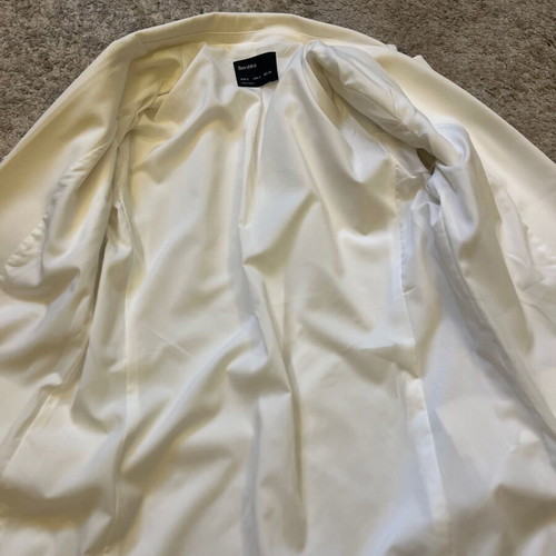 Bershka blazer jacket Small like new, white with fitted waist