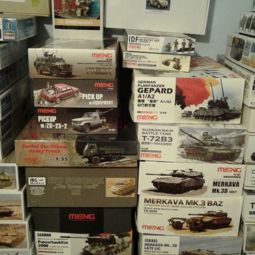 Modeling kits new collection 2000+ with scales 1/35, 1/32, 1/16 and busts