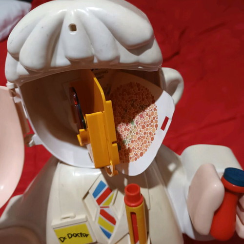 Dr Doctor vintage toy 1988 used with medical accessories