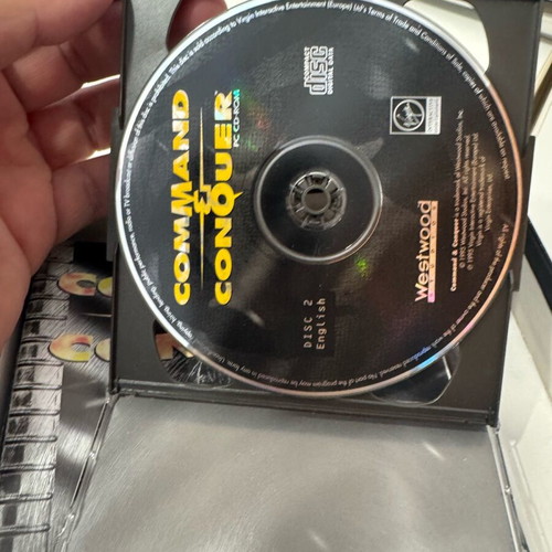 Command and Conquer PC game like new, complete