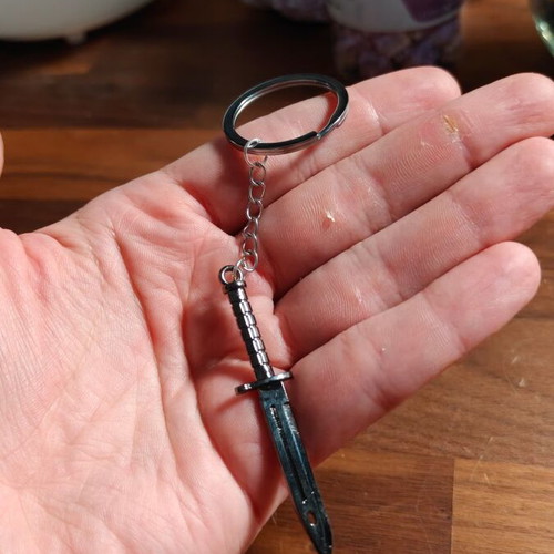 M9 Bayonet CSGO/CS2 Knife Keychain like new, silver