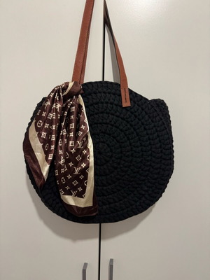 Handmade shoulder bag with leather straps like new, black