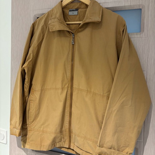 Diamond men's sports jacket with hood like new, beige
