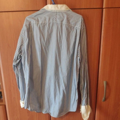 Nautica men's shirt size L like new, white and blue