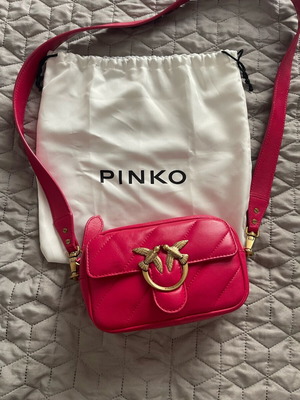 Pinko Baby Love Puff bag like new, pink Napa leather