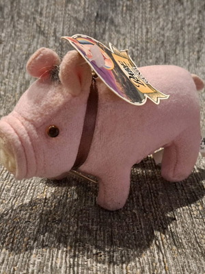 Babe the piglet collectible 1995 new