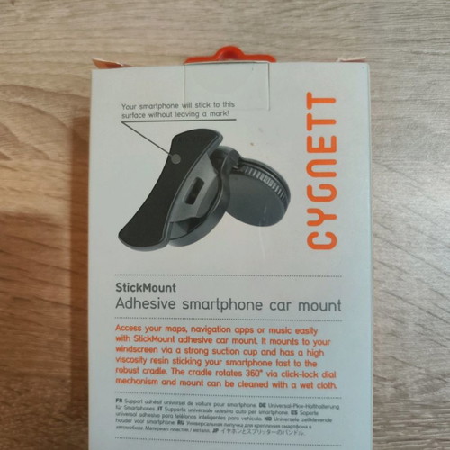 Car phone mount new, sealed in box