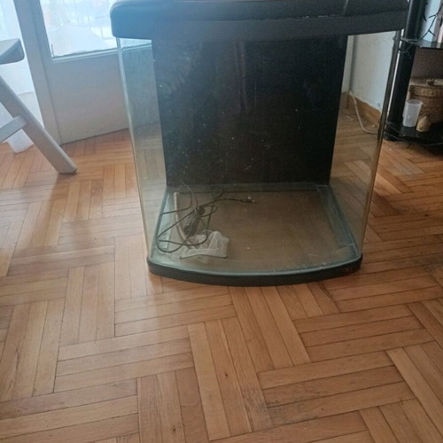 Aquarium like new in excellent condition