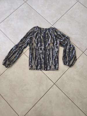 Shein women's shirt like new, black and beige patterned, size M