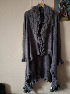 Knitted cardigan purple size large used, acrylic and mohair