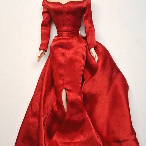 Barbie Hollywood Cast Party Doll 2001 Vintage Mattel Red Gown