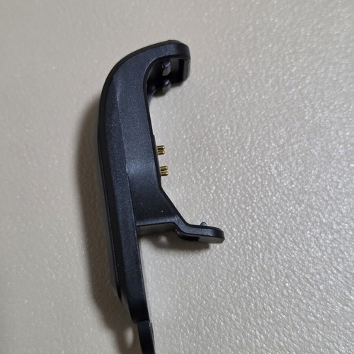 Garmin charging clip adapter for hunting dog collars with satellite tracking