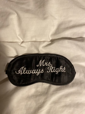 Black satin sleeping mask like new