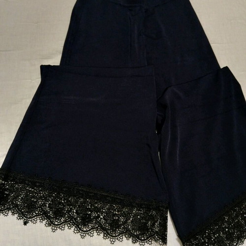 Knitted palazzo skirt Zara like new with black lace