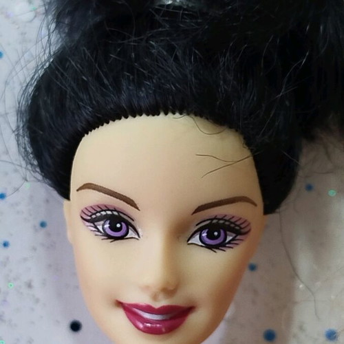 Barbie used, lot of 4 damaged dolls for projects