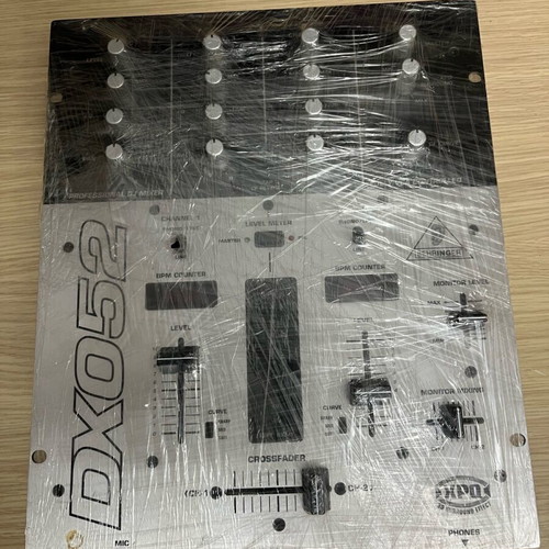 Behringer DX052 Pro two-channel mixer like new