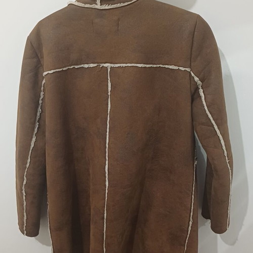 Mango warm brown and white coat, size M