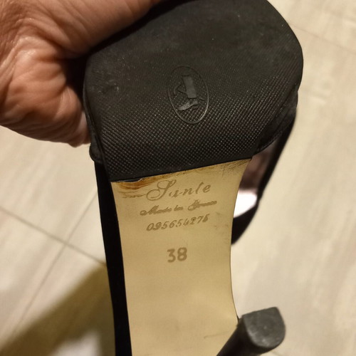 Sante satin sandals size 38 like new, black