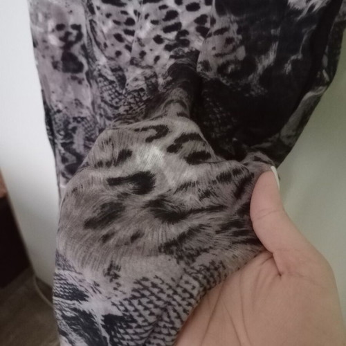 Summer pants new with unique animal print Large