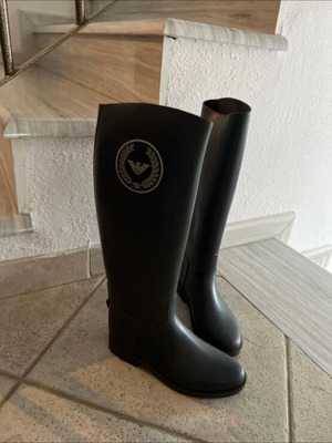 Giorgio Armani galoshes new, size 37, gray