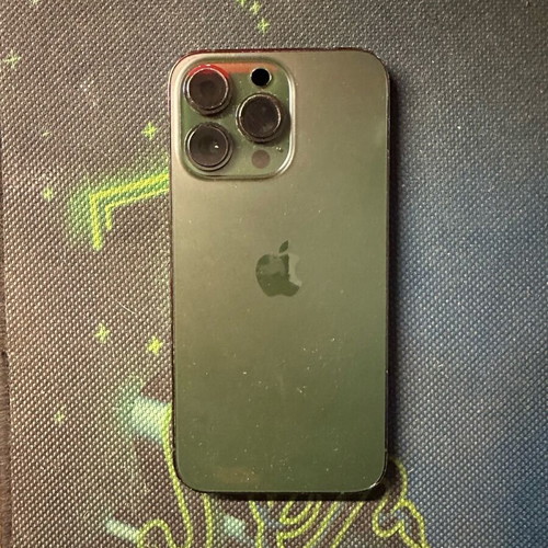 Stand for iPhone 13 Pro used without scratches