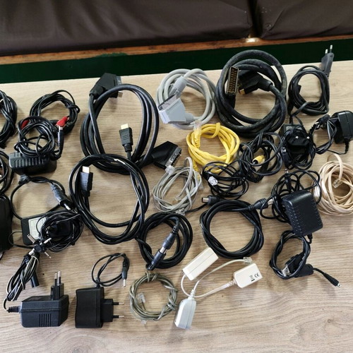 Various cables used, Skart, HDMI, telephone cable