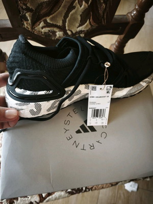 Ultraboost Stella McCartney 39.5 new black Adidas sports shoes
