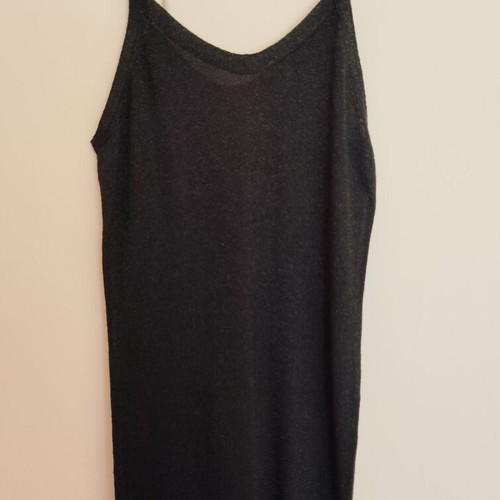 Julia Bergovich black sleeveless knit top with silver thread XL