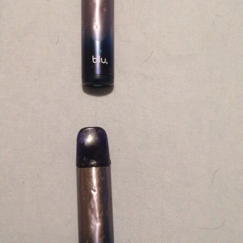 Blu electronic cigarette with accessories