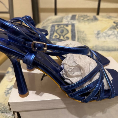 Sandals like new, size 40, blue