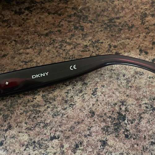 DKNY sunglasses!!