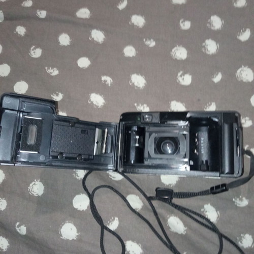 Olympus Superzoom 70G used camera for repair or spare parts